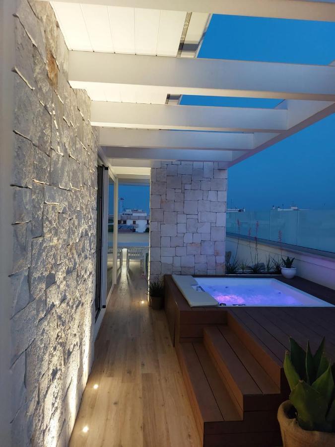 Sky Garden Locazione Turistica Apartment โปลีญาโนอามาเร ภายนอก รูปภาพ